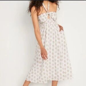 Old Navy NWT Floral Halter Dress